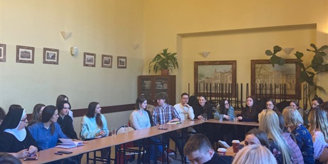 spotkanie-samorzadow-koszalinskich-szkol-ponadpodstawowych-w-sprawie-koordynacji-dzialan-pomocowych-dla-ukrainy-3939.jpg